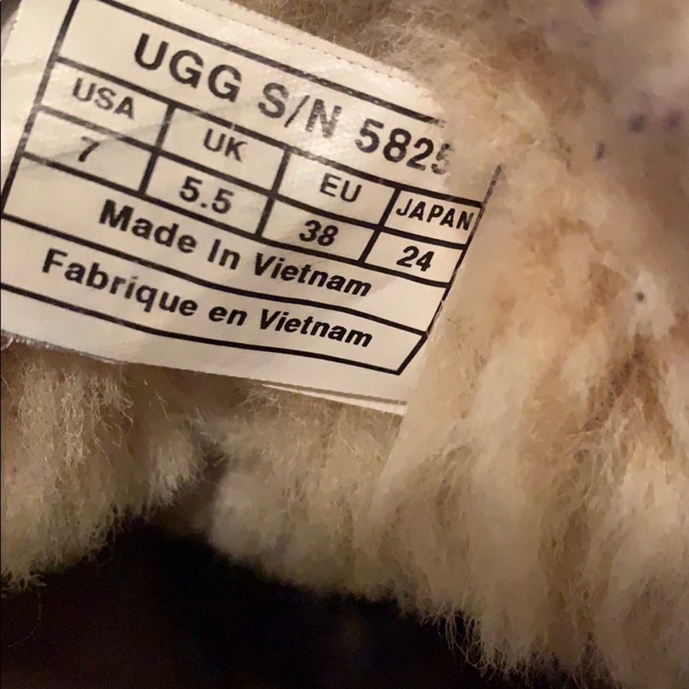 Chestnut Ugg’s - image 4